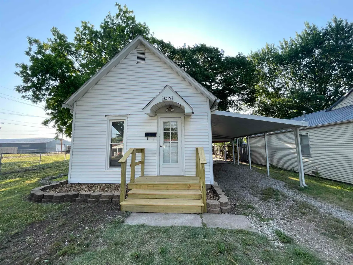 1321 N B, Wellington, KS 67152 - #1