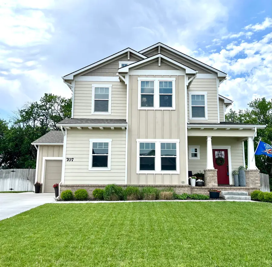 707 S Clear Creek, Wichita, KS 67230 - #2