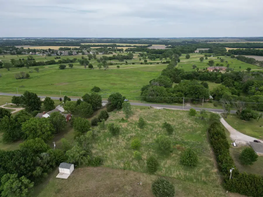 4477 S Pike Rd, Winfield, KS 67156 - #3