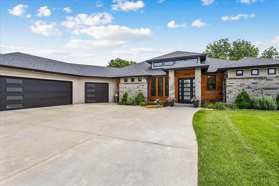 4046 N Stone Barn St, Maize, KS 67101 - #3