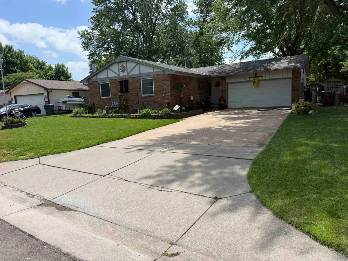 10313 W Esthner Ave, Wichita, KS 67209 - #1