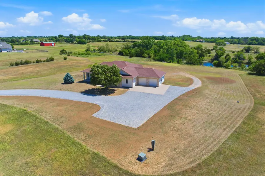 4900 S 247th St W, Goddard, KS 67052 - #2