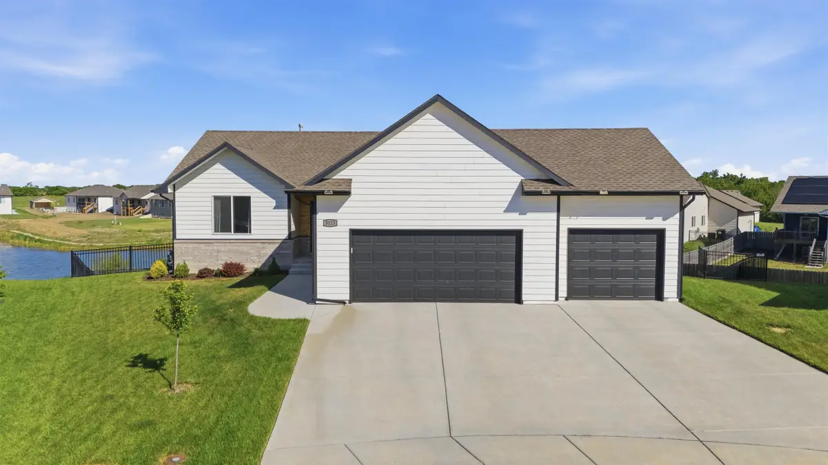 3123 E Reiss Ct, Park City, KS 67219-4661 - #1