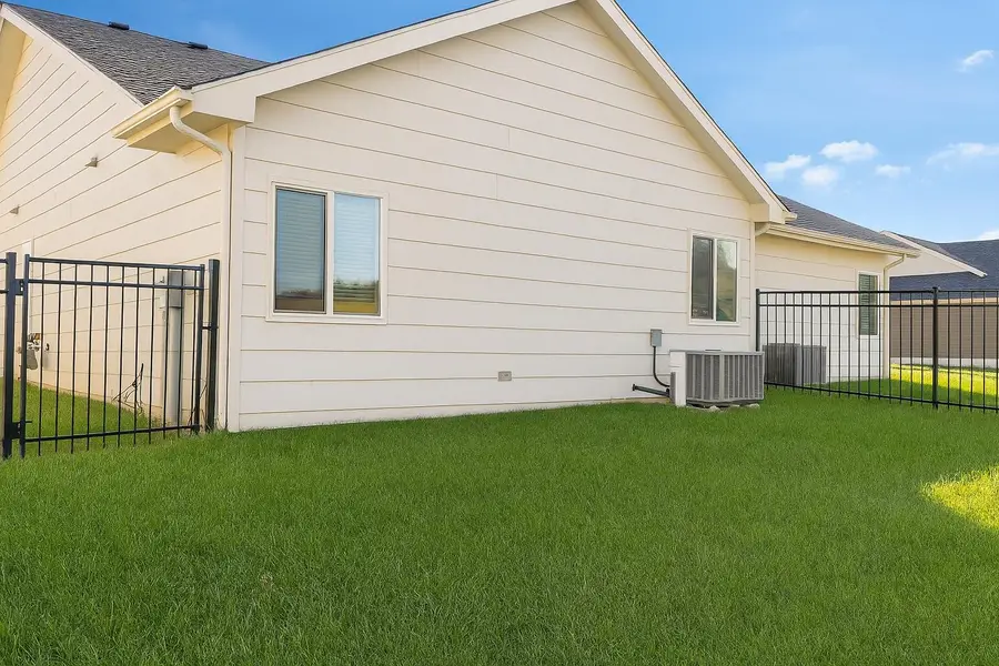 6820-6822 W White Pine Street, Wichita, KS 67205 - #2
