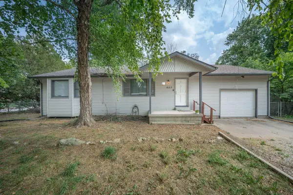 927 E 43rd, Wichita, KS 67216