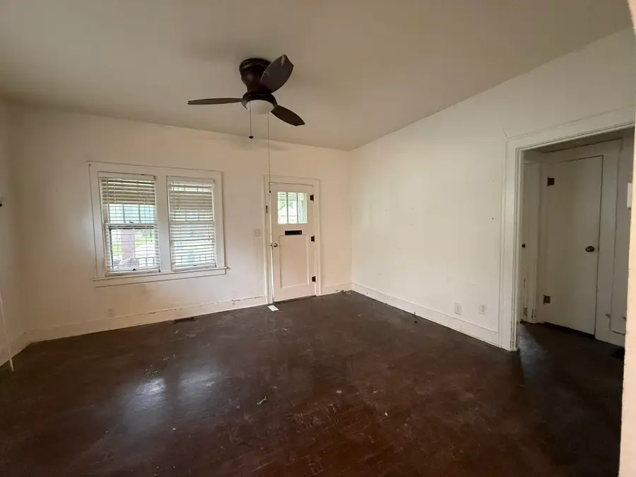 330 W Beloit Ave., Salina, KS 67401 - #2