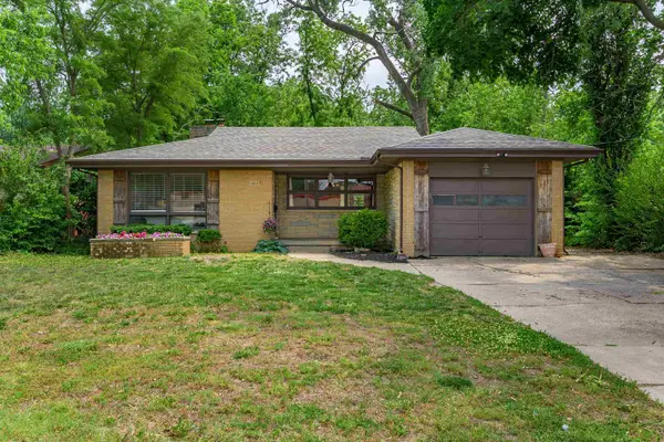 3219 E Skinner, Wichita, KS 67218-3942