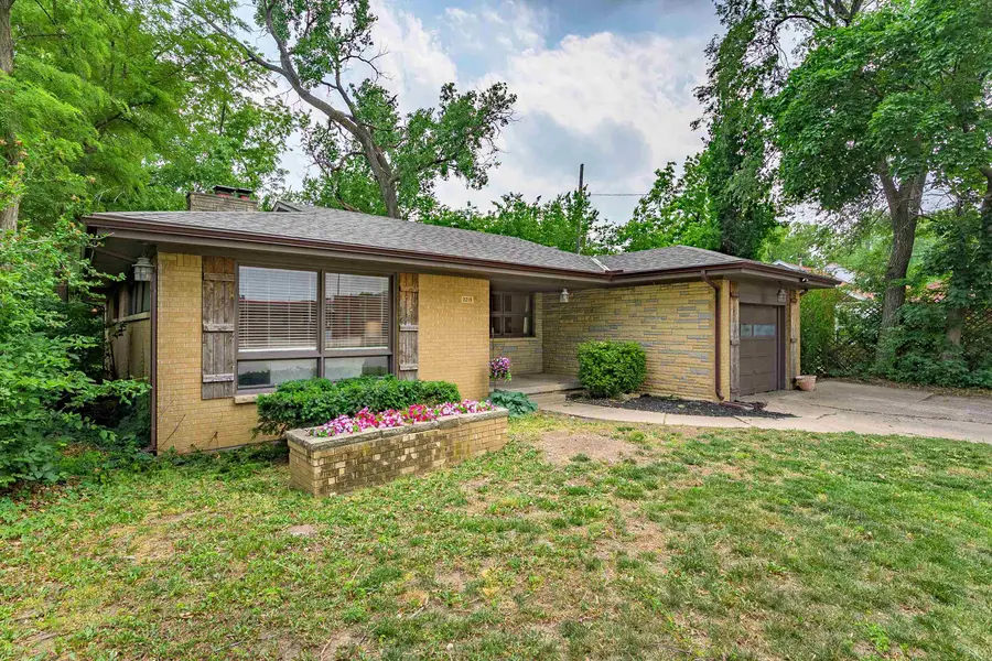 3219 E Skinner, Wichita, KS 67218-3942 - #2