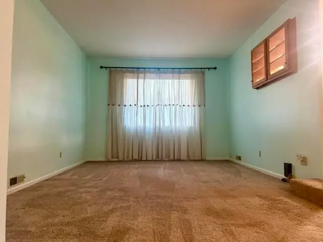 637 Briarcliff Rd, Salina, KS 67401 - #3