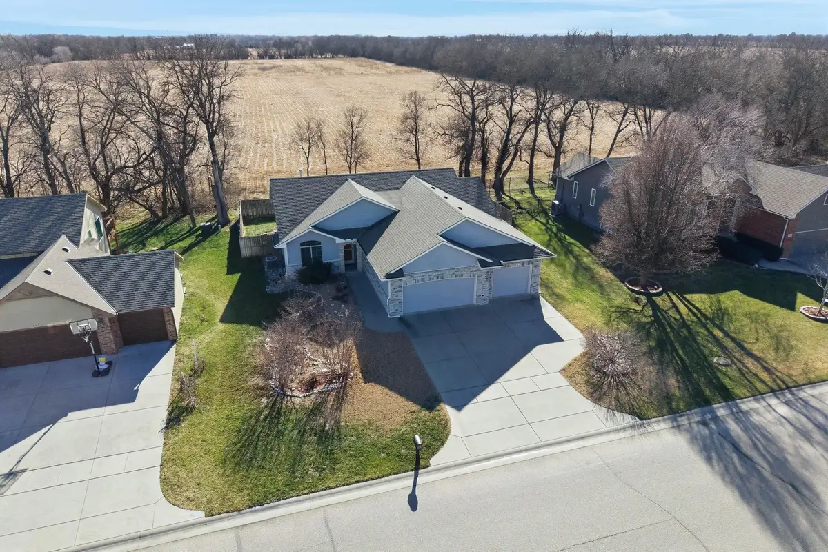 15609 Rosewood St, Wichita, KS 67230 - #1