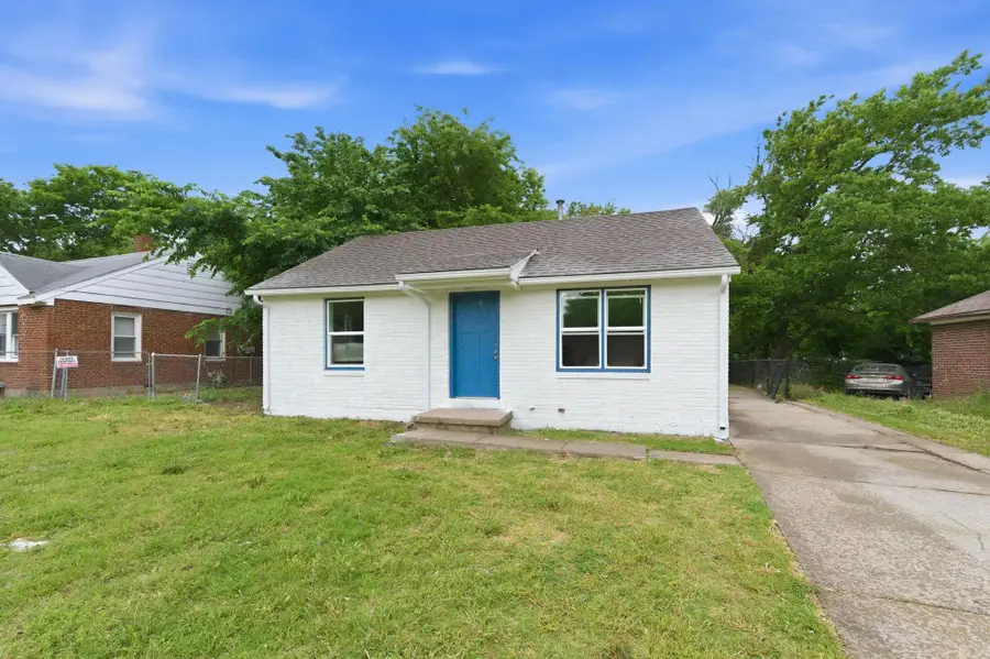 2825 E Stadium Dr, Wichita, KS 67214 - #3