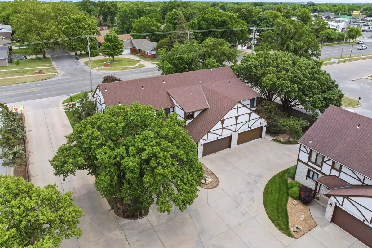 641 N Woodlawn #2, Wichita, KS 67208 - #1