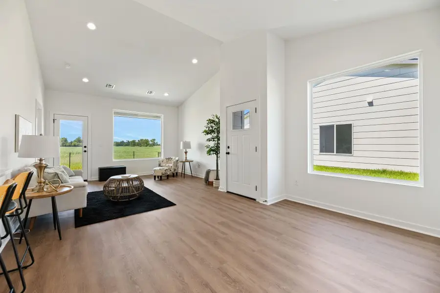 11316 W 35th Cir, Wichita, KS 67215 - #2