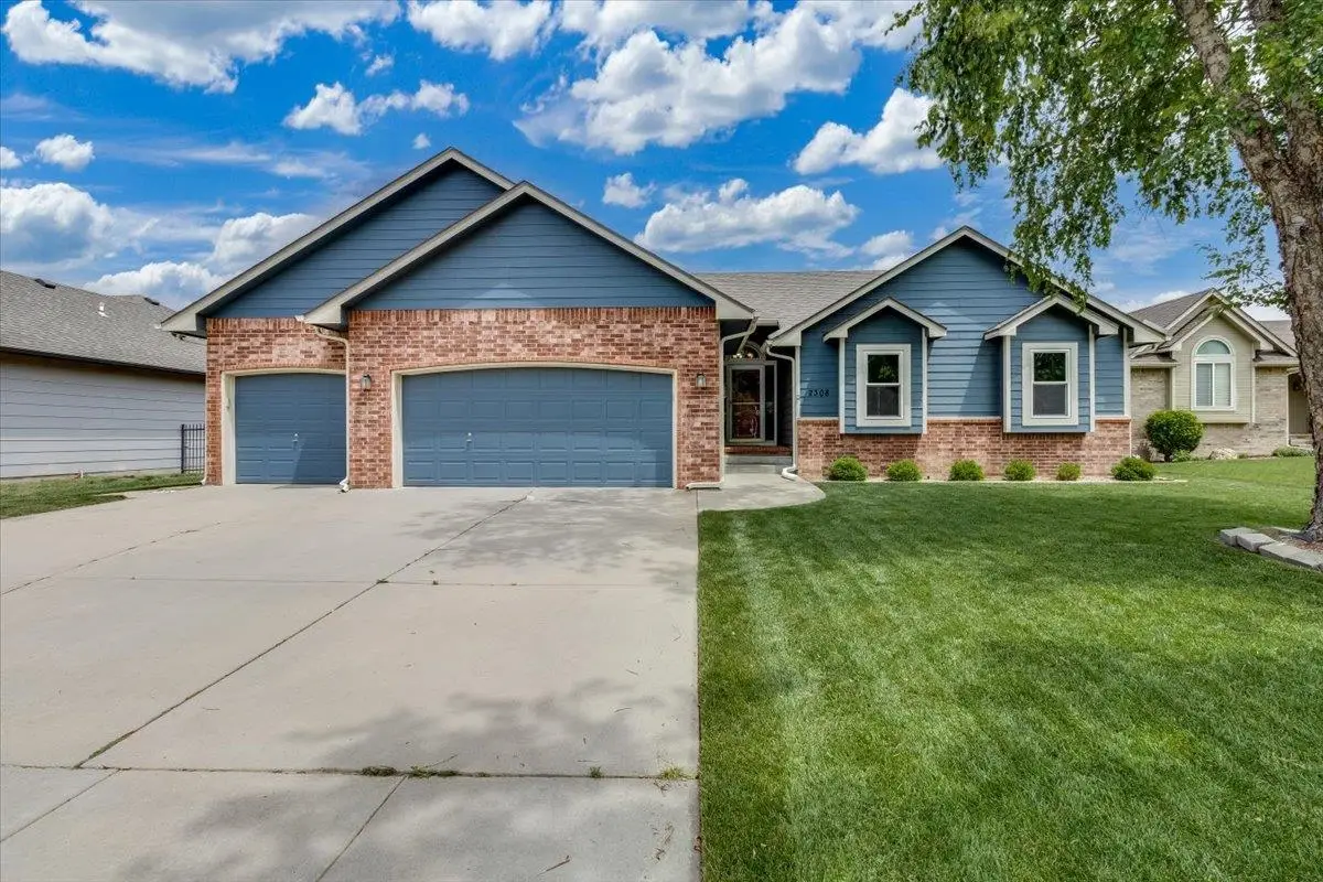 2308 N Brandon Cir, Wichita, KS 67226 - #1