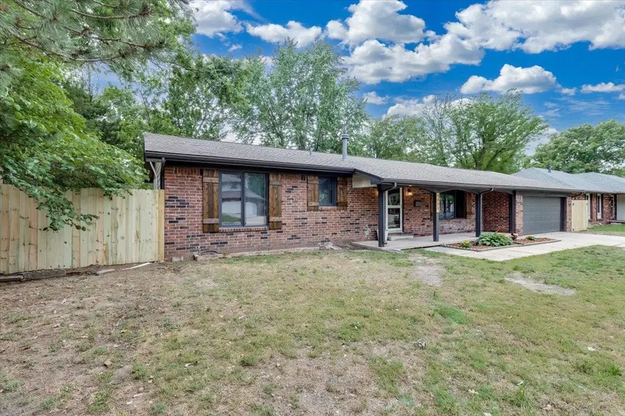 8829 W 9th St N, Wichita, KS 67212 - #2
