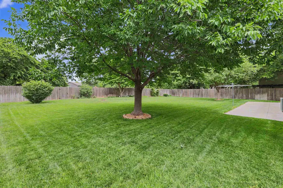 7030 E 40th Cir, Wichita, KS 67226-2411 - #3