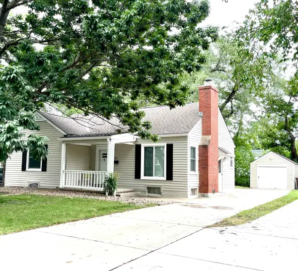 127 N Pinecrest, Wichita, KS 67208