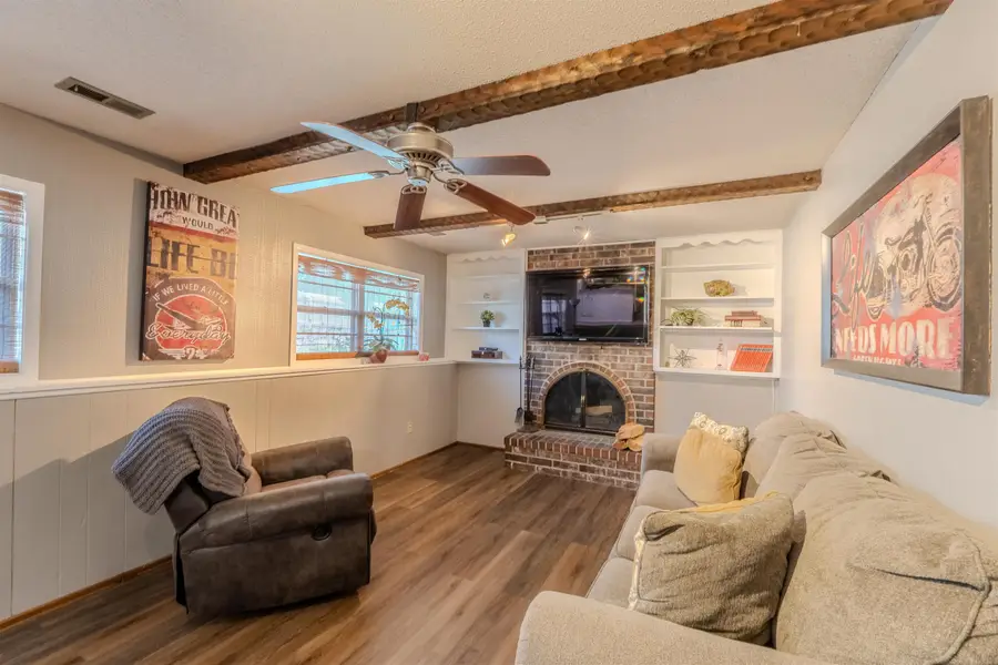 924 E Kay, Derby, KS 67037 - #3