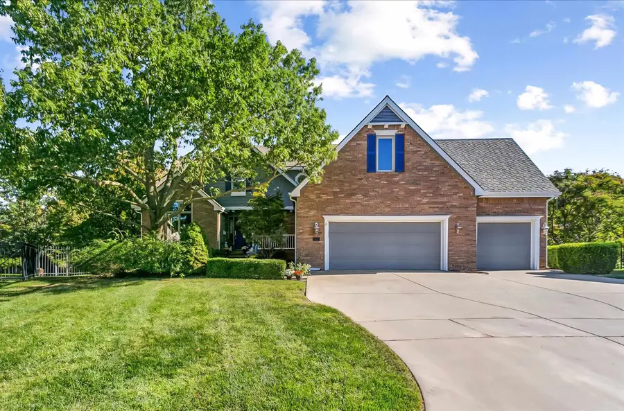 145 N Chelmsford Ct, Wichita, KS 67230 - #2