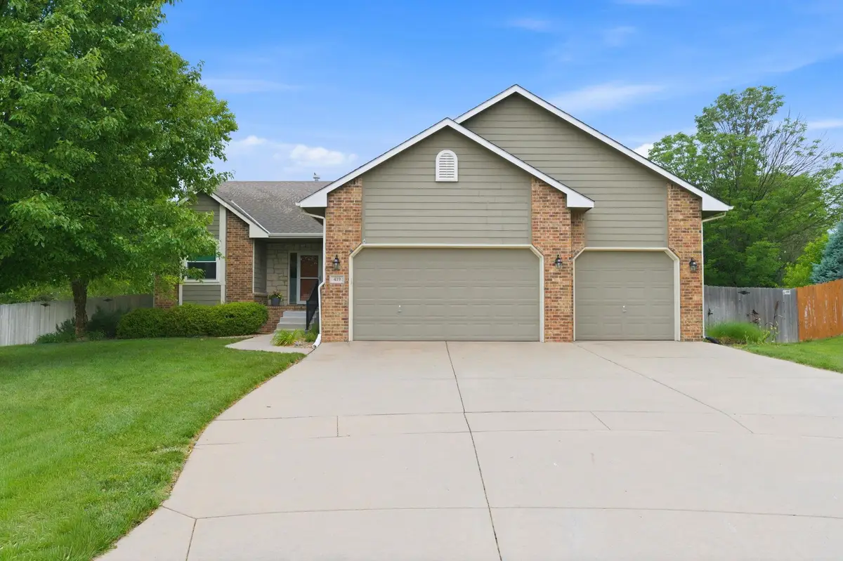 419 S Quail Run Ct, Andover, KS 67002-9094 - #1