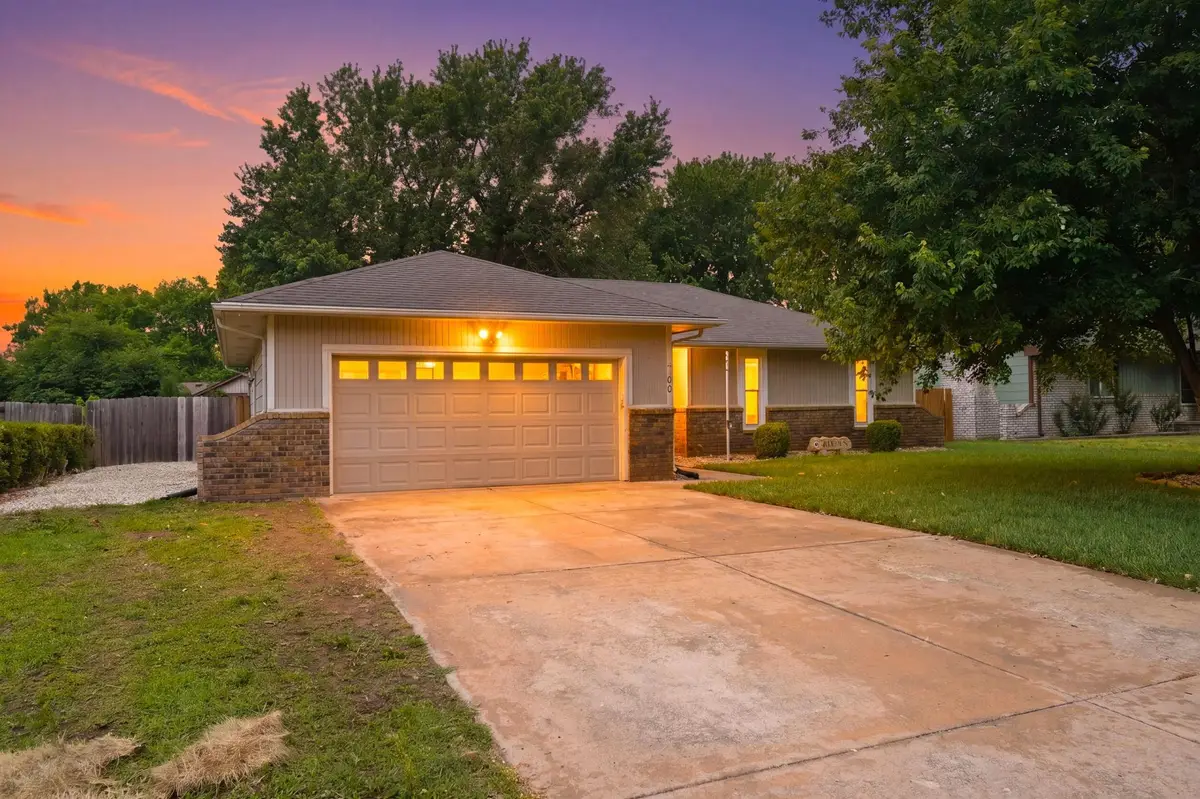 709 N Erin Lane, Mulvane, KS 67110-1228 - #1