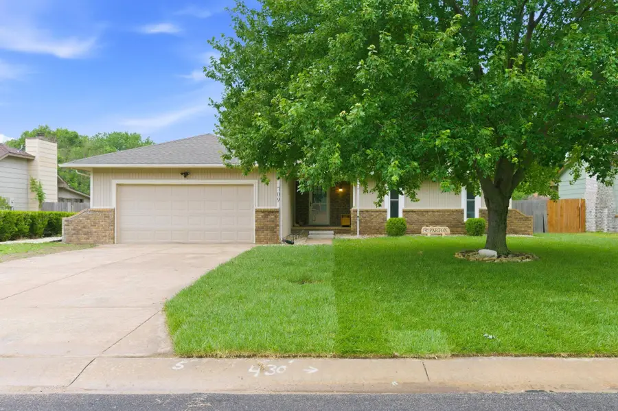 709 N Erin Lane, Mulvane, KS 67110-1228 - #2