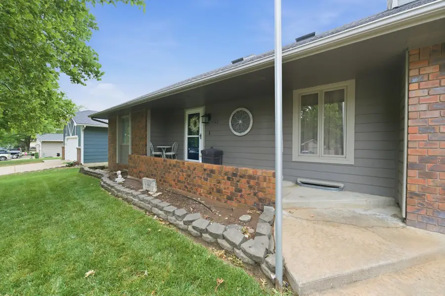742 Erin Lane, Mulvane, KS 67110 - #3