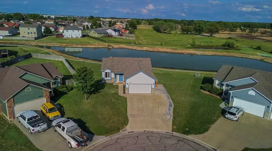 10421 E Fawn Grove Ct, Wichita, KS 67207 - #2