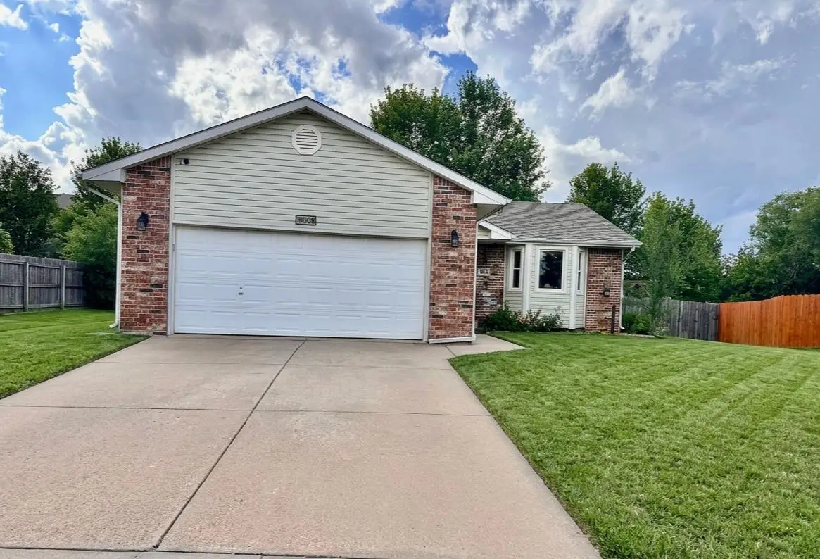 10008 W 20th St N, Wichita, KS 67212 - #1
