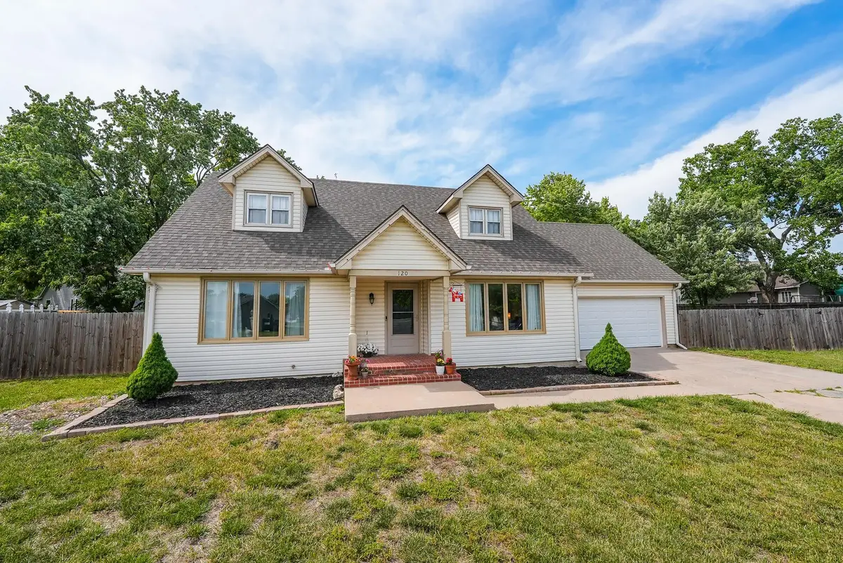 120 S Lexington Ct, Andover, KS 67002 - #1