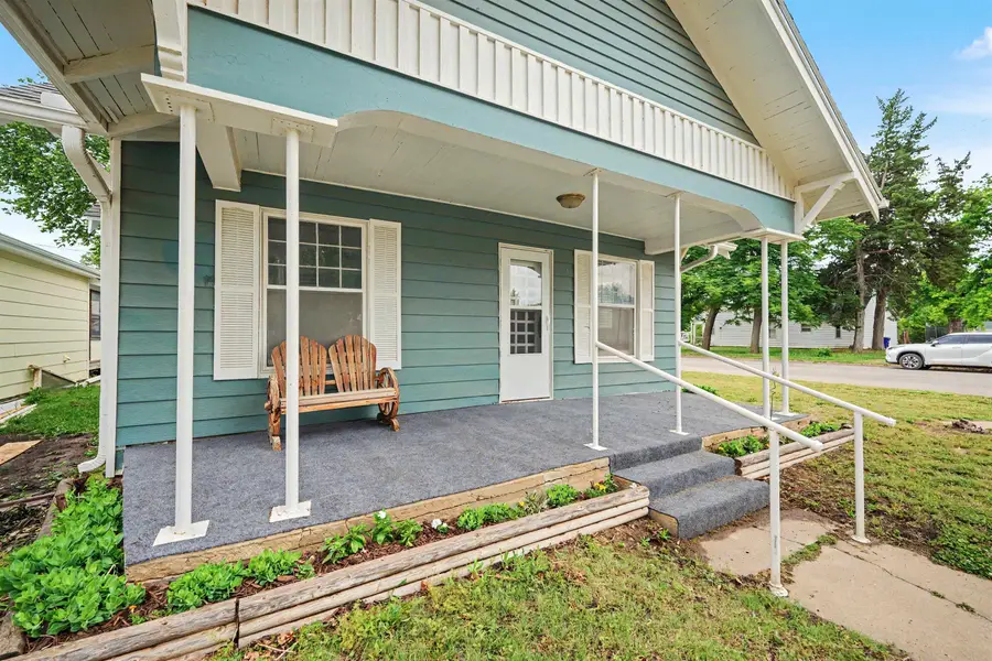 102 N Swedonia St., Marquette, KS 67464 - #2