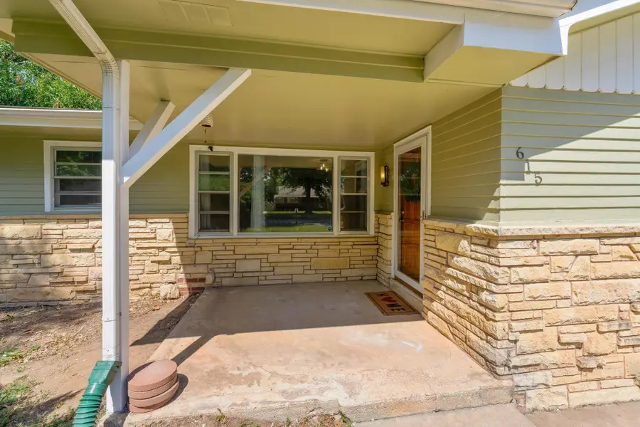 615 N Redbarn, Wichita, KS 67212 - #2