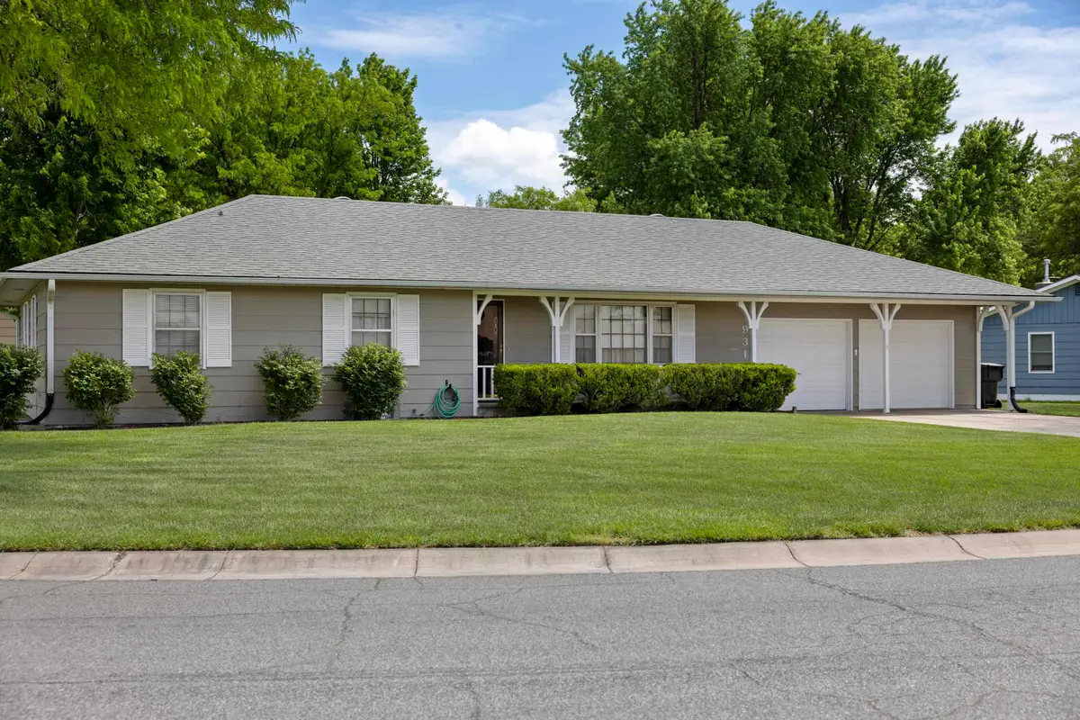 931 Trinity Dr., Newton, KS 67114 - #1