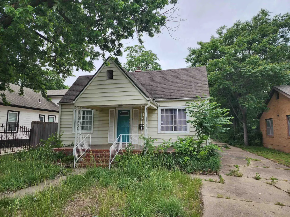 1537 N Burns, Wichita, KS 67203 - #1