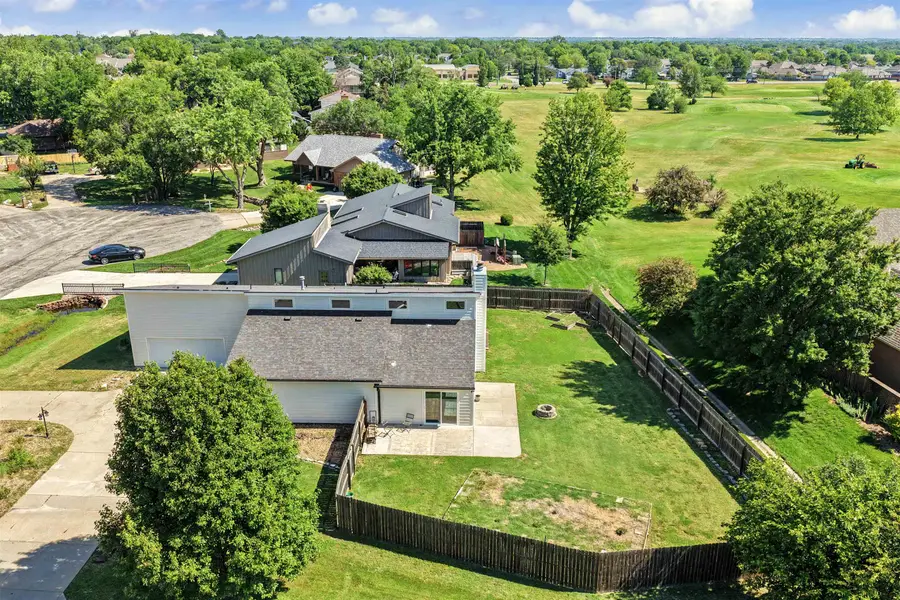 837 Golfview Ct., Salina, KS 67401 - #3