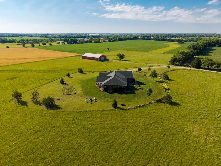 2100 N East Lake Rd, Newton, KS 67114 - #3