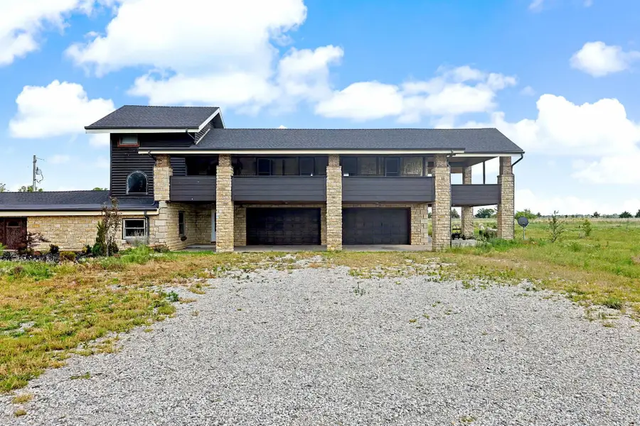 1827 SE 20th Street, El Dorado, KS 67042 - #3