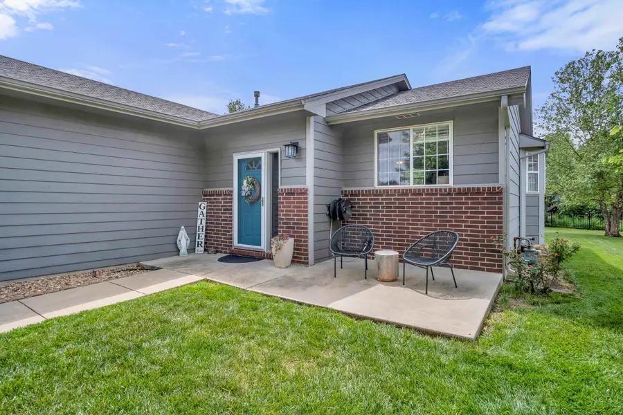 1603 E Cedar Tree St, Park City, KS 67219 - #3