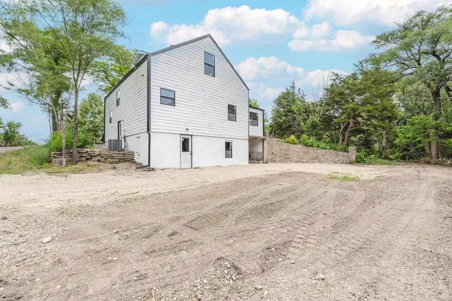 215 W Harrington, Augusta, KS 67010 - #2