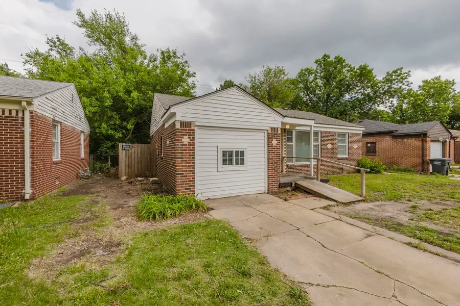 1784 N Old Manor, Wichita, KS 67208 - #3