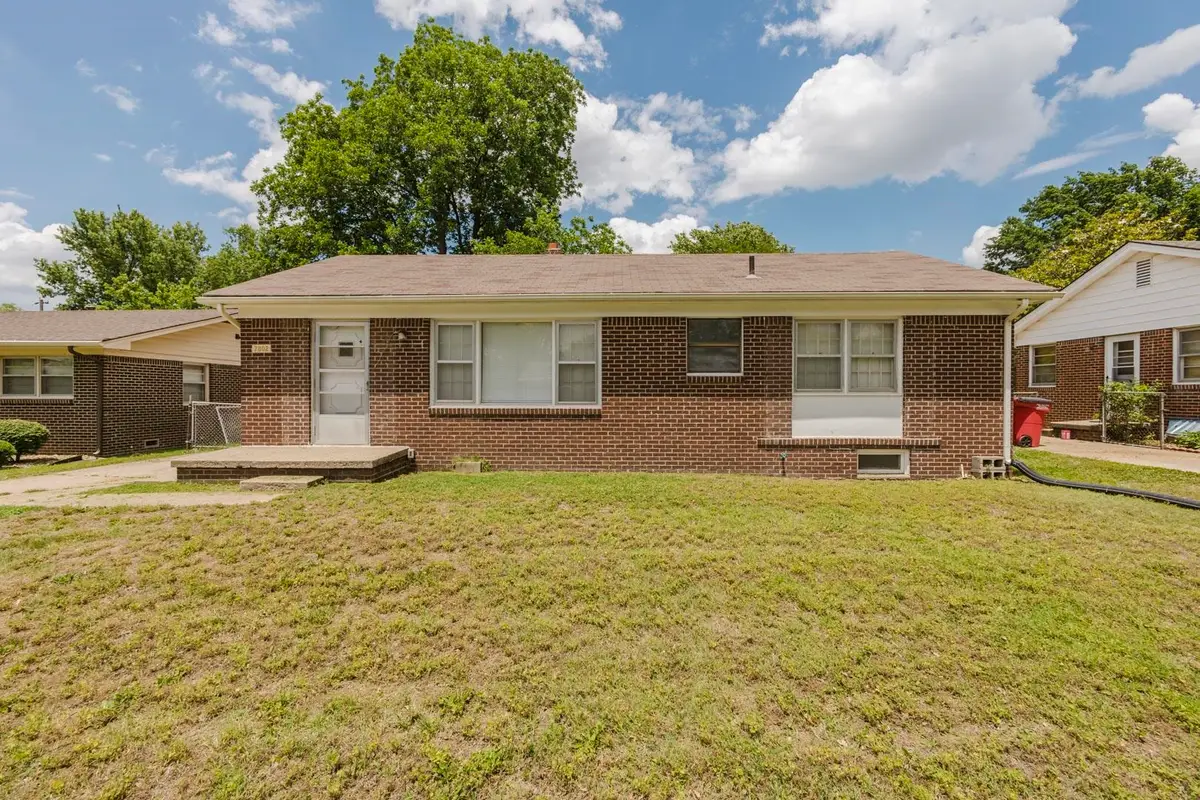 7802 E Morris, Wichita, KS 67207 - #1