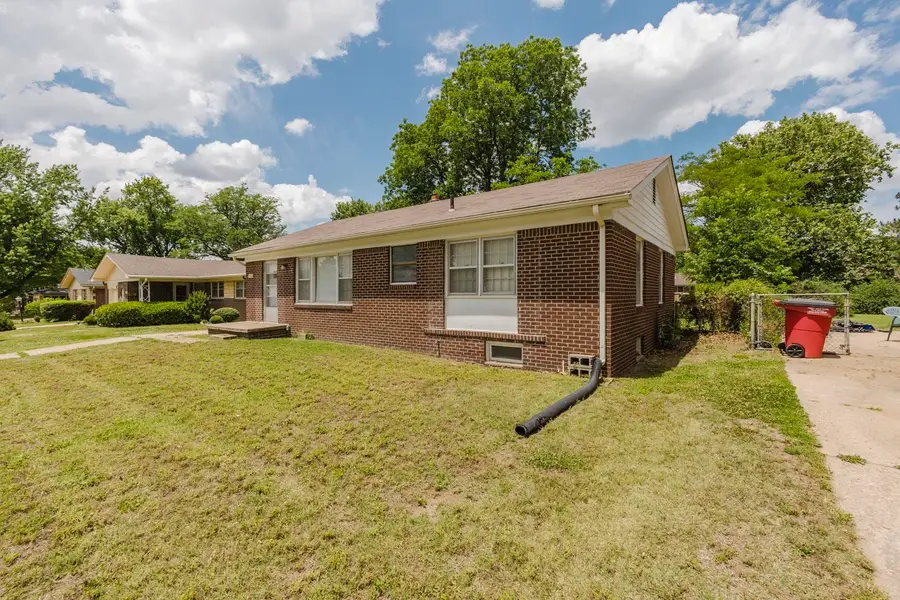 7802 E Morris, Wichita, KS 67207 - #2