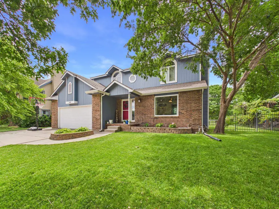 1309 N Manchester St, Wichita, KS 67212 - #2