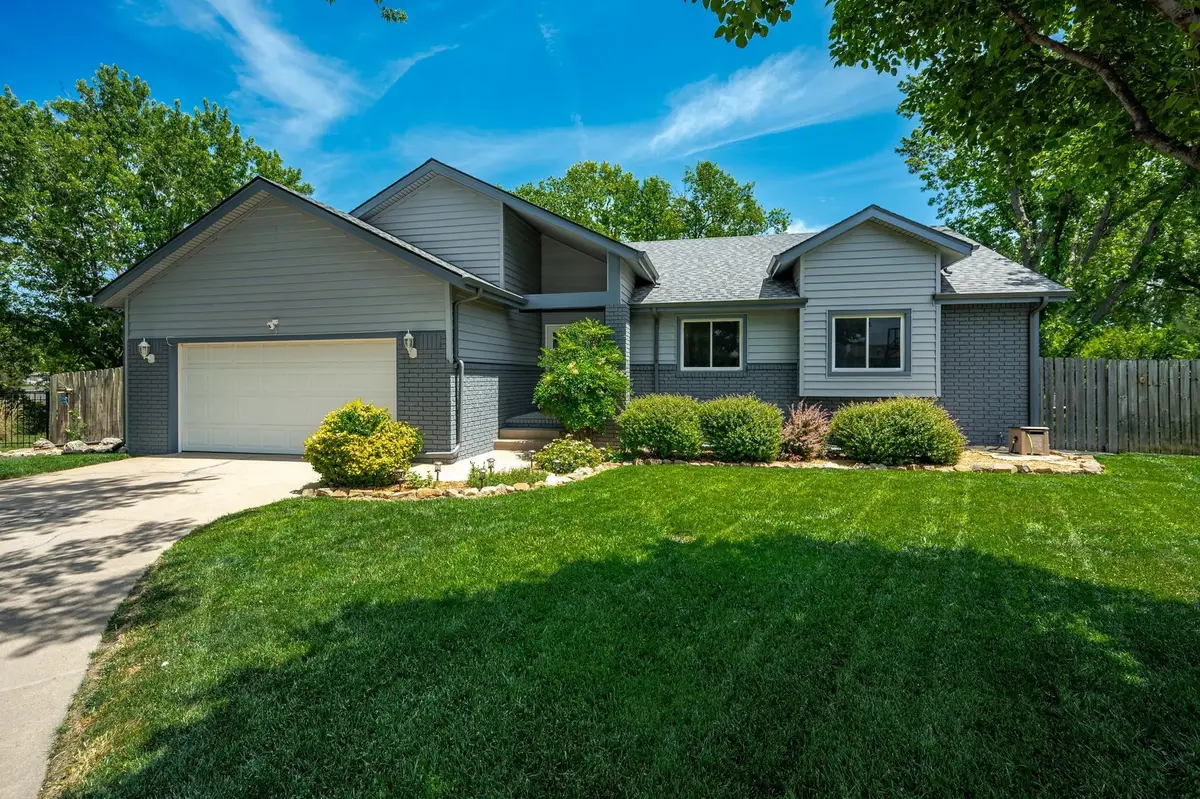 2120 S Linden Ct, Wichita, KS 67207 - #1