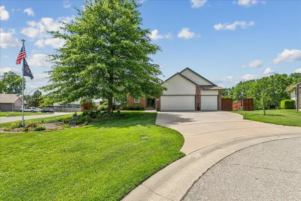 4702 E Eagles Landing Ct., Wichita, KS 67220