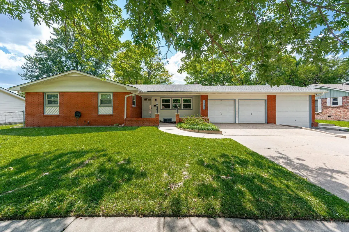 1635 N Kessler Ave, Wichita, KS 67203 - #1