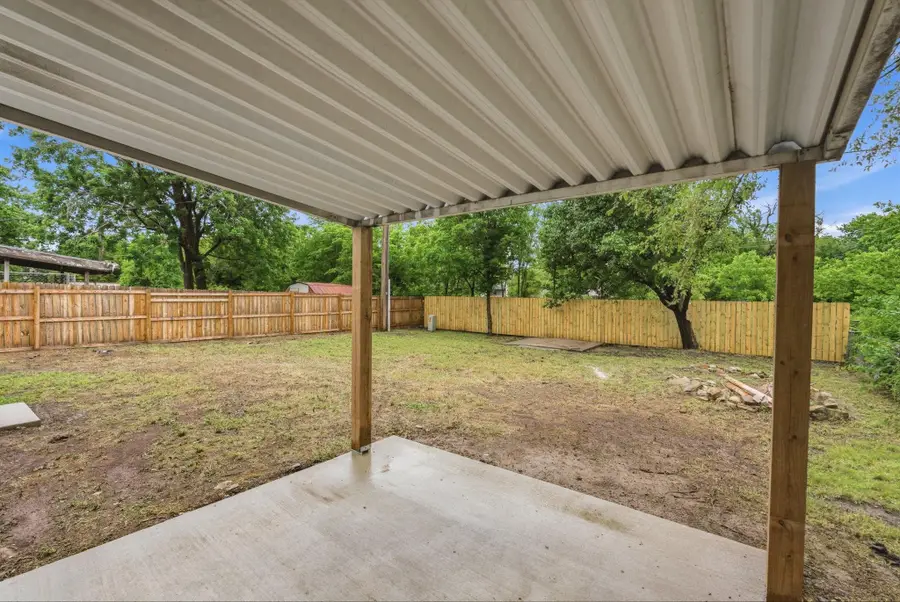 442 N Hickory Ln, Valley Center, KS 67147 - #3