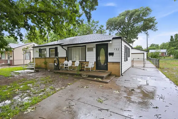 127 S Wire, Haysville, KS 67060