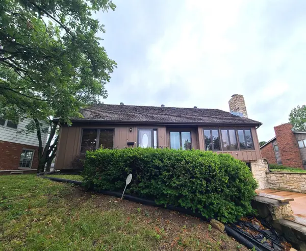 1950 Ridglea Dr., Salina, KS 67401