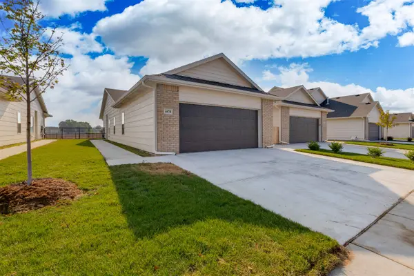 4463 N Sandplum, Wichita, KS 67205